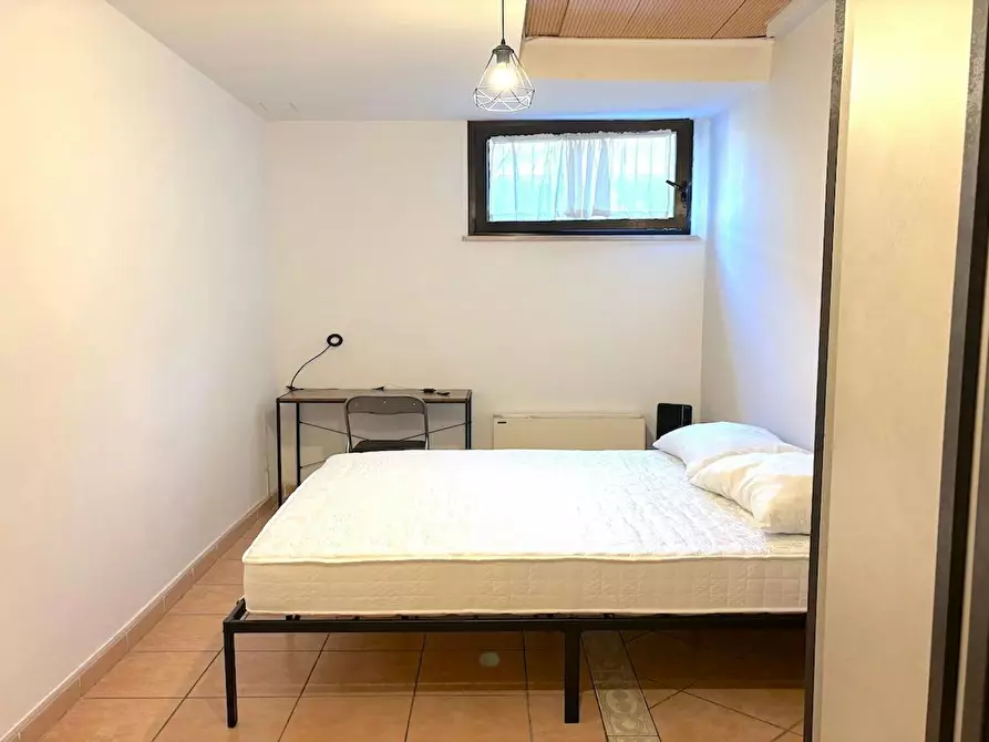 Immagine 1 di Camera in affitto  in Via Alessandro Brisse a Roma