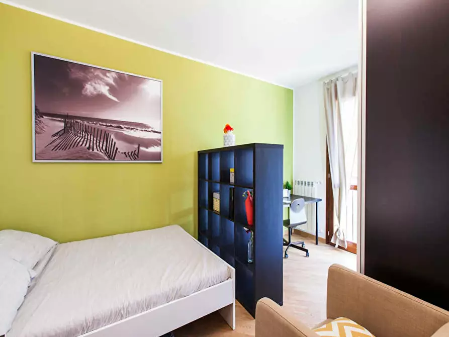 Immagine 2 di Camera in affitto  in Via Privata San Martiniano a Milano