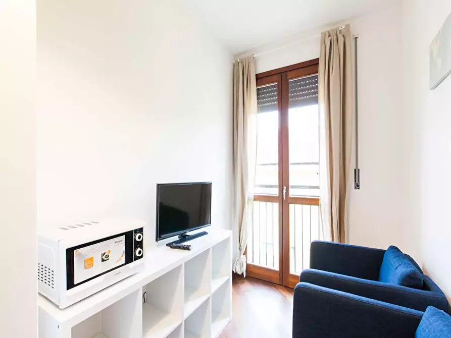 Immagine 10 di Camera in affitto  in Via Privata San Martiniano a Milano