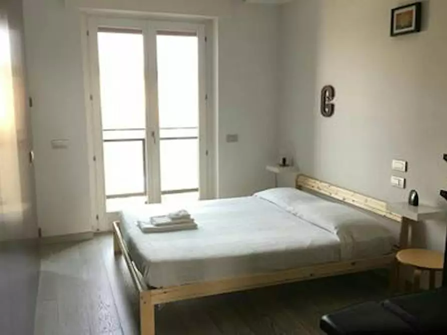 Immagine 6 di Appartamento in affitto  in Viale Lodovico Scarampo a Milano