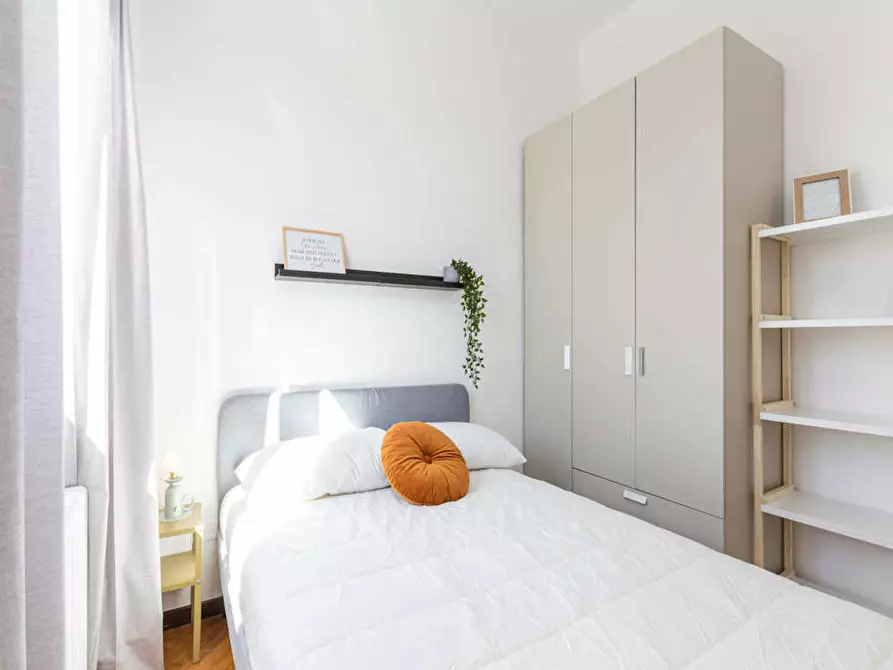 Immagine 1 di Camera in affitto  in Via Giulio Ceradini a Milano