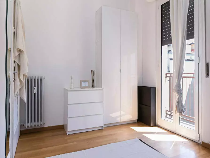 Immagine 4 di Camera in affitto  in Via Volterra a Milano