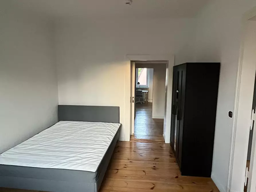 Immagine 2 di Camera in affitto  in Goethestraße a Berlin