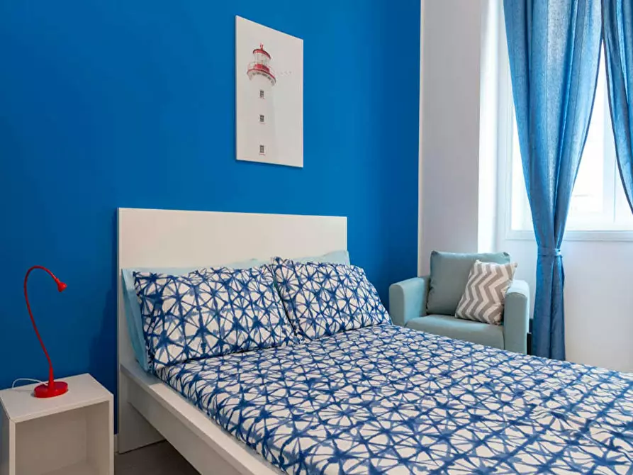 Immagine 2 di Camera in affitto  in Via Macedonio Melloni a Milano