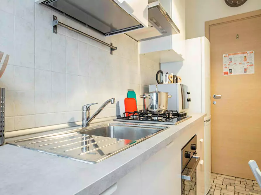 Immagine 9 di Camera in affitto  in Via Amatore Sciesa a Milano