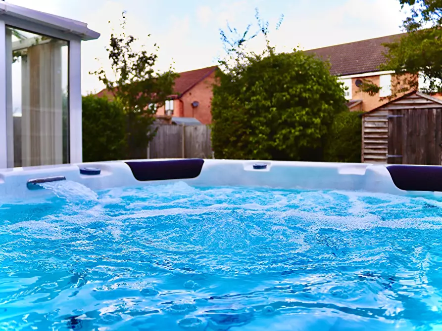 Immagine 3 di Casa indipendente in affitto  in Colwell Drive a 