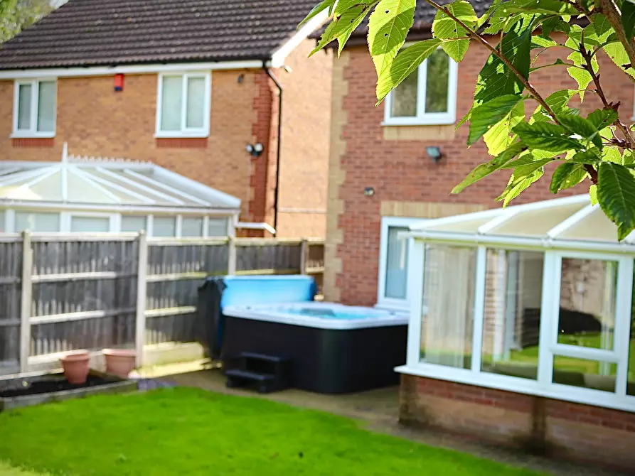 Immagine 4 di Casa indipendente in affitto  in Colwell Drive a 