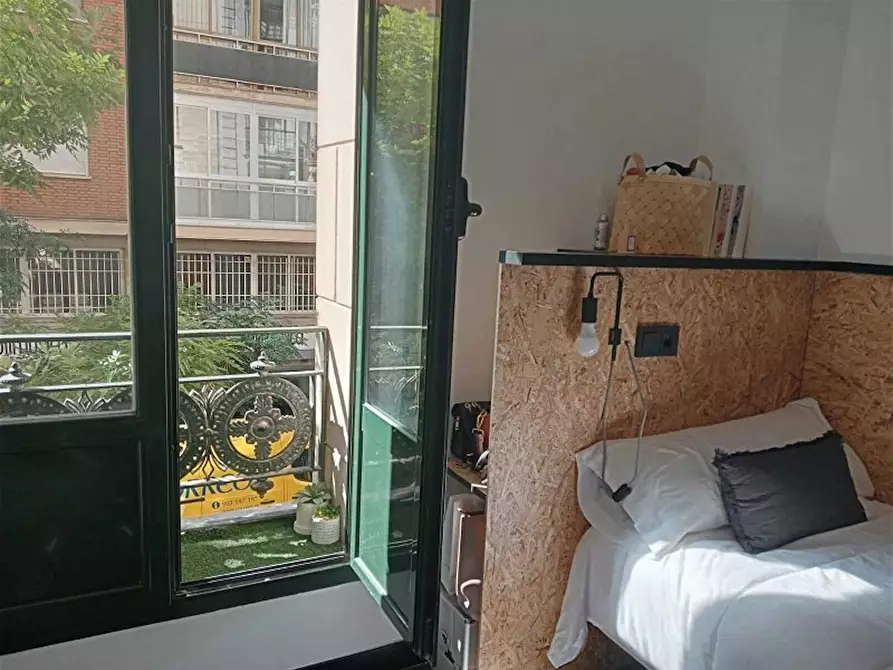 Immagine 4 di Camera in affitto  in Calle de Caracas a Madrid
