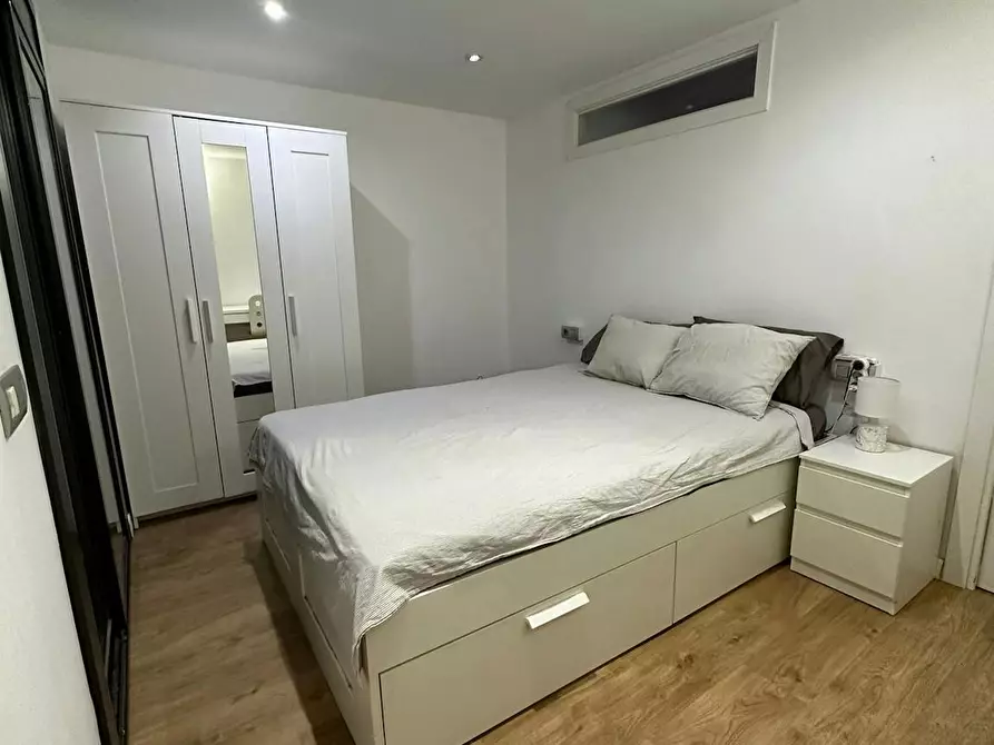 Immagine 1 di Appartamento in affitto  in Carrer de Jorba a Barcelona
