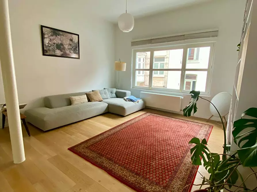 Immagine 2 di Casa indipendente in affitto  in Rue Joseph Hazard a Uccle