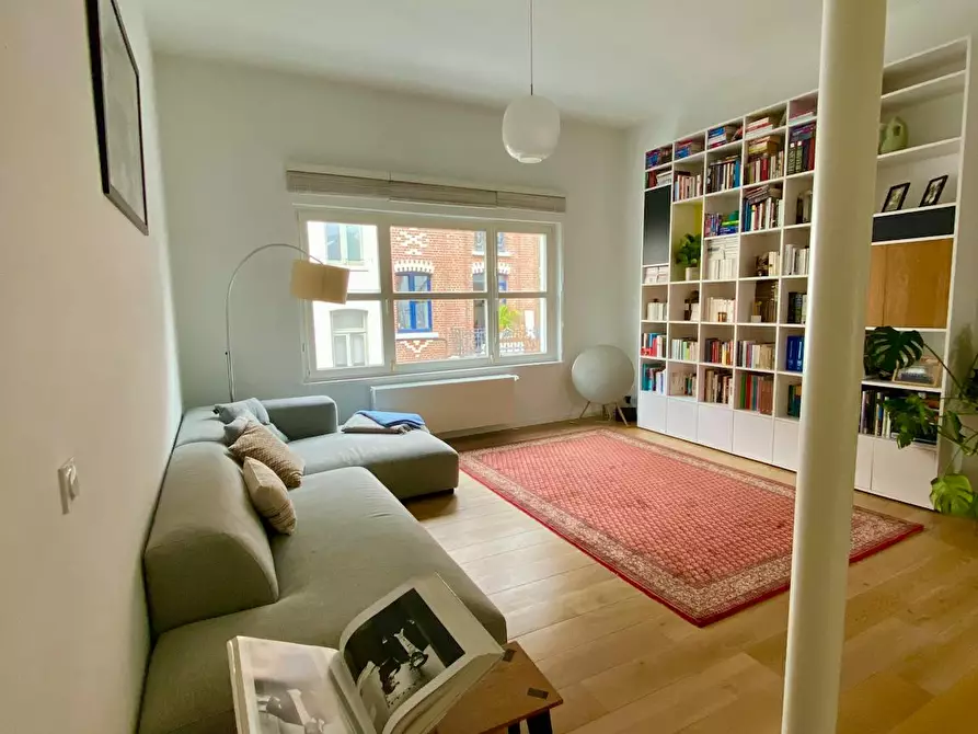 Immagine 3 di Casa indipendente in affitto  in Rue Joseph Hazard a Uccle