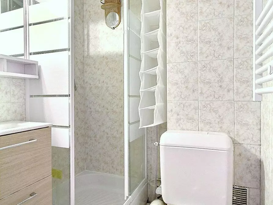 Immagine 9 di Appartamento in affitto  in Rue du Chevalier de la Barre a Paris 18