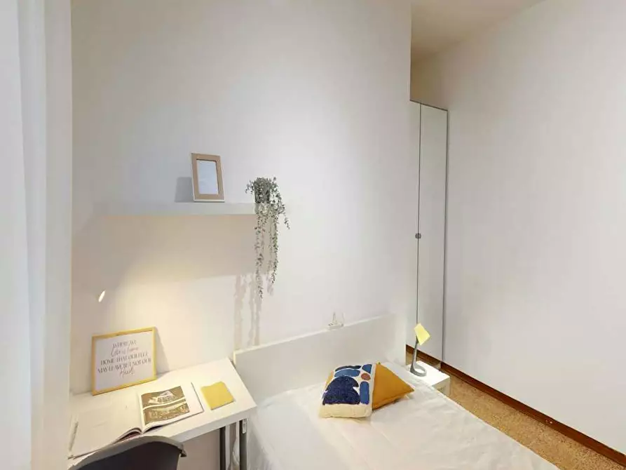 Immagine 5 di Camera in affitto  in Via Carlo Marx a Milano