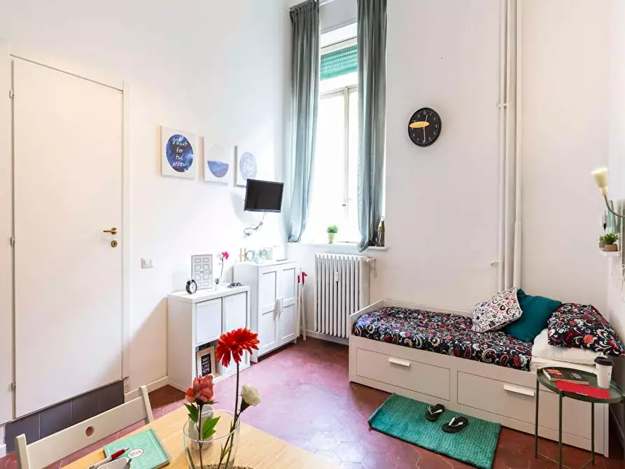 Immagine 2 di Appartamento in affitto  in Via Paolo Bassi a Milano