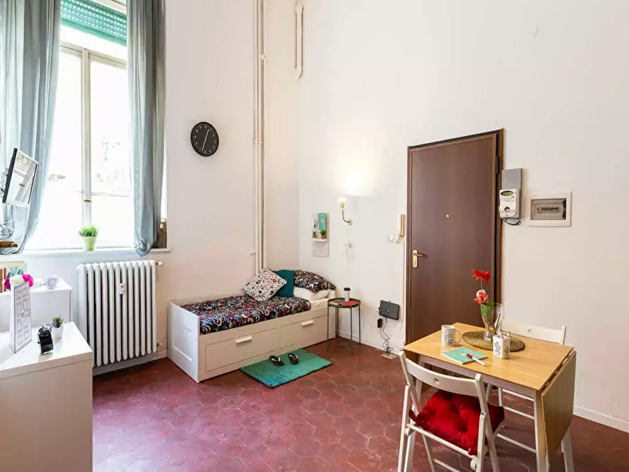 Immagine 2 di Appartamento in affitto  in Via Paolo Bassi a Milano