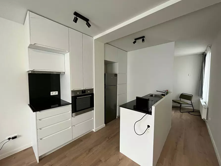 Immagine 9 di Appartamento in affitto  in Rue Fernand Neuray a Ixelles