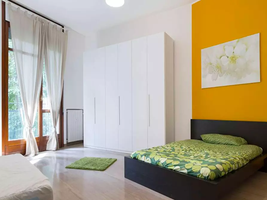 Immagine 2 di Camera in affitto  in Viale Papiniano a Milano