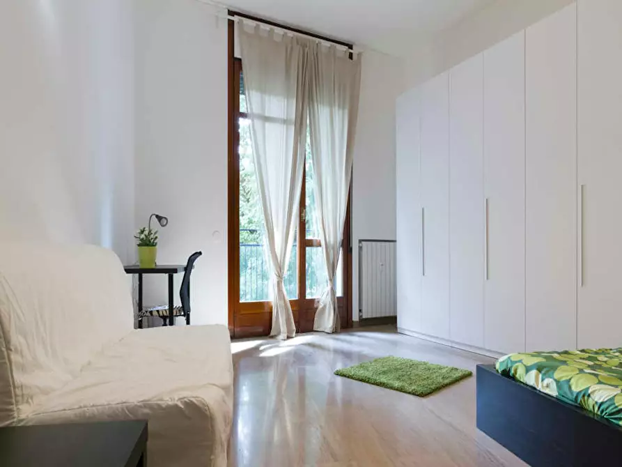 Immagine 5 di Camera in affitto  in Viale Papiniano a Milano