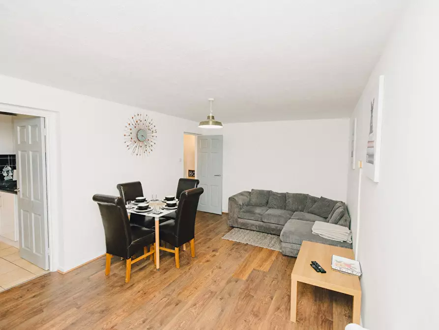 Immagine 7 di Appartamento in affitto  in Trinity Road a 