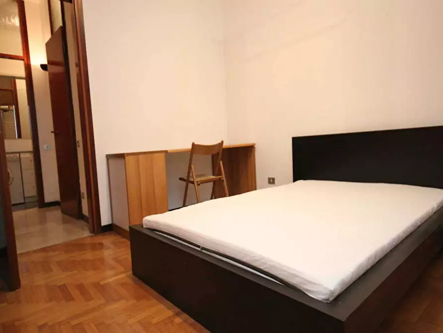 Immagine 3 di Camera in affitto  in Via Imperia a Milano