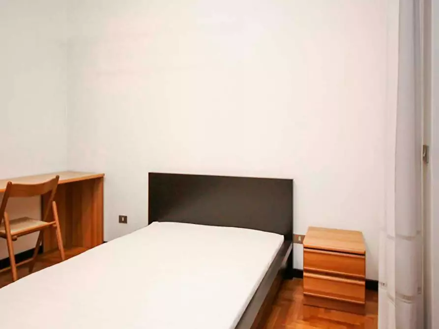 Immagine 4 di Camera in affitto  in Via Imperia a Milano