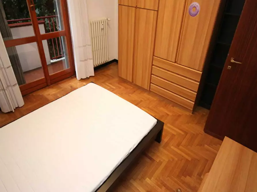 Immagine 1 di Camera in affitto  in Via Imperia a Milano