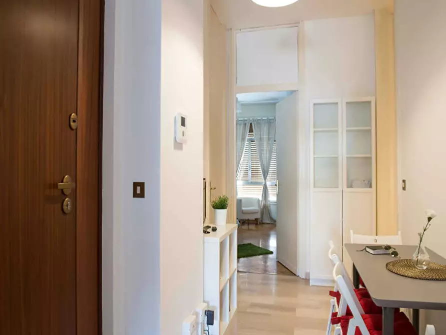 Immagine 9 di Camera in affitto  in Via San Francesco da Paola a Torino