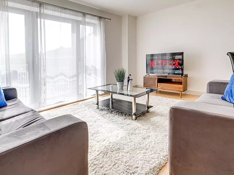 Immagine 7 di Casa indipendente in affitto  in Stuart Street a 