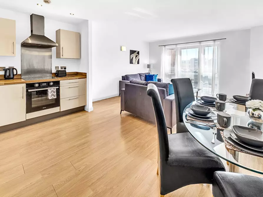 Immagine 5 di Casa indipendente in affitto  in Stuart Street a 