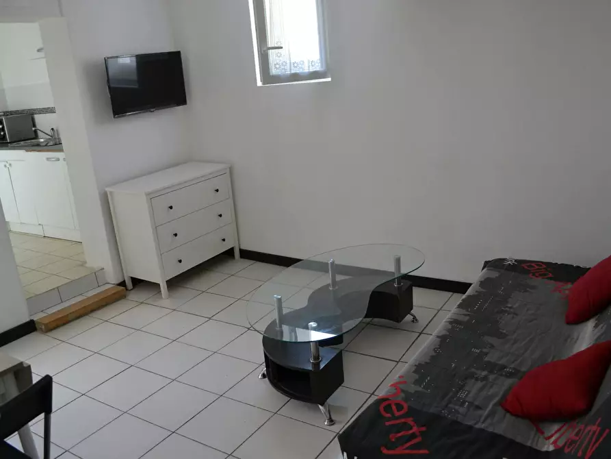 Immagine 2 di Appartamento in affitto  in Rue des Meuniers a Lille