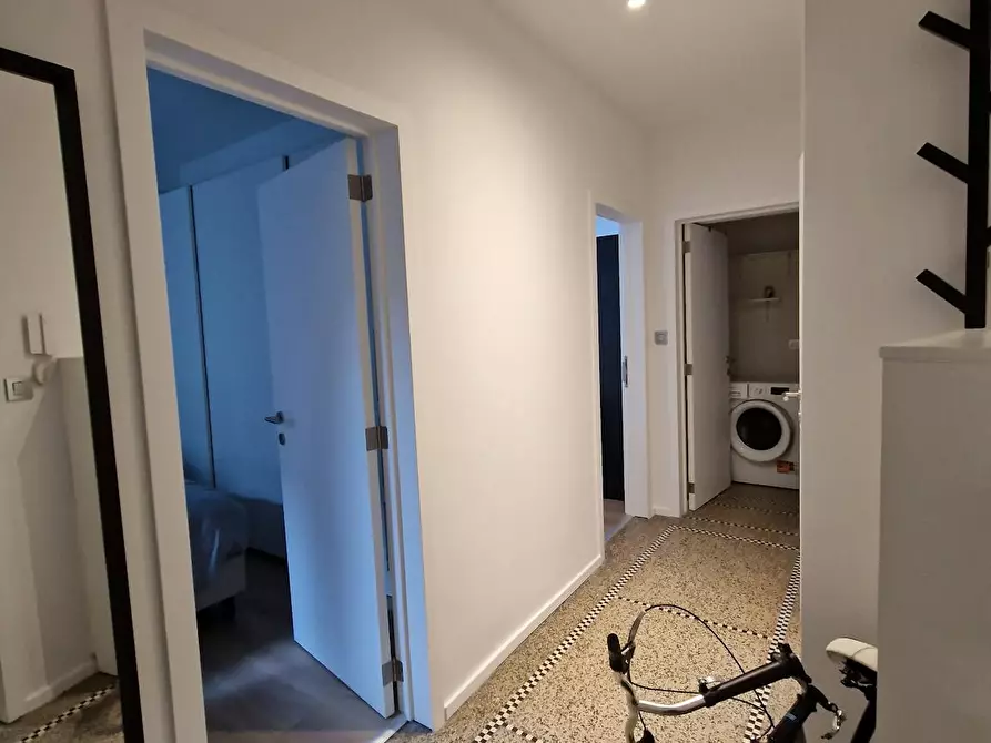 Immagine 10 di Appartamento in affitto  in Rue Max Roos a Schaerbeek