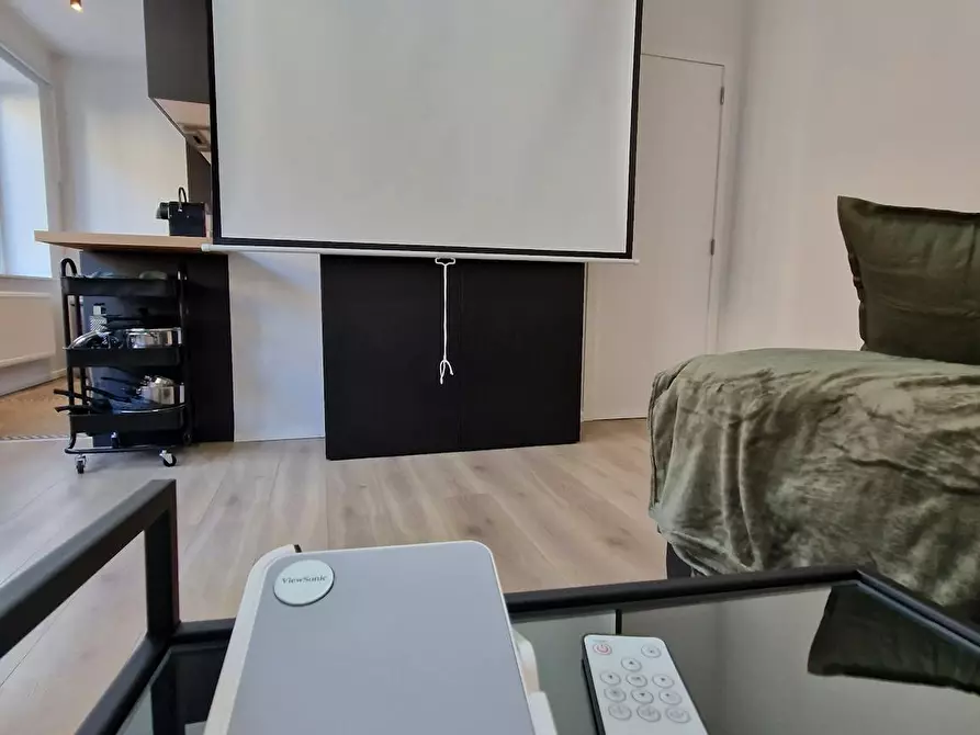 Immagine 5 di Appartamento in affitto  in Rue Max Roos a Schaerbeek