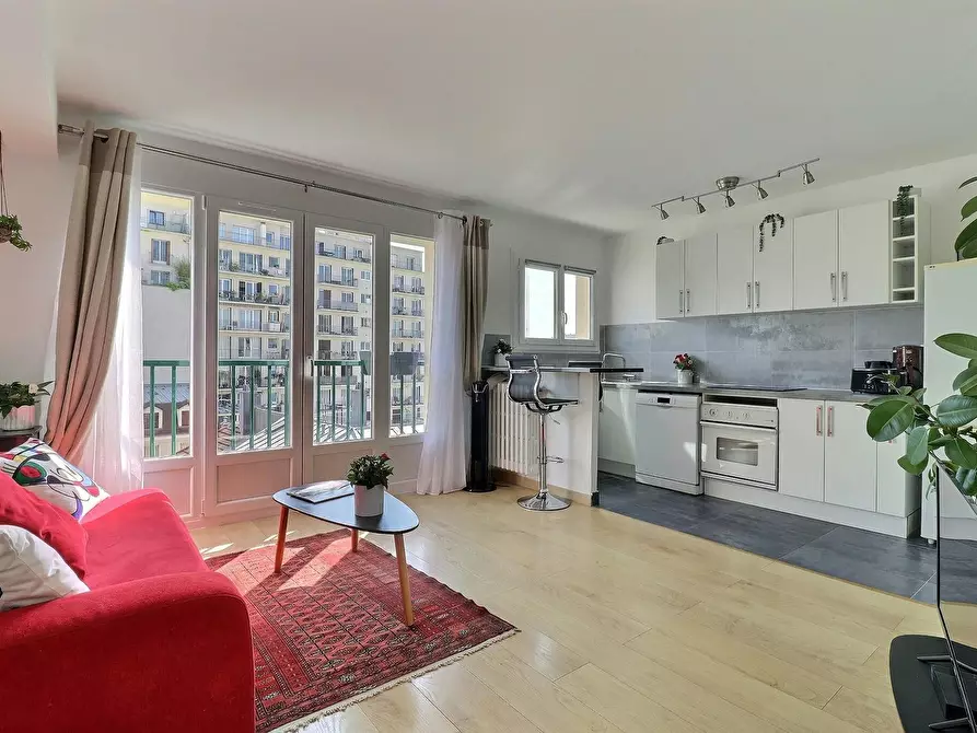 Immagine 4 di Appartamento in affitto  in Rue Alphand a Paris 13