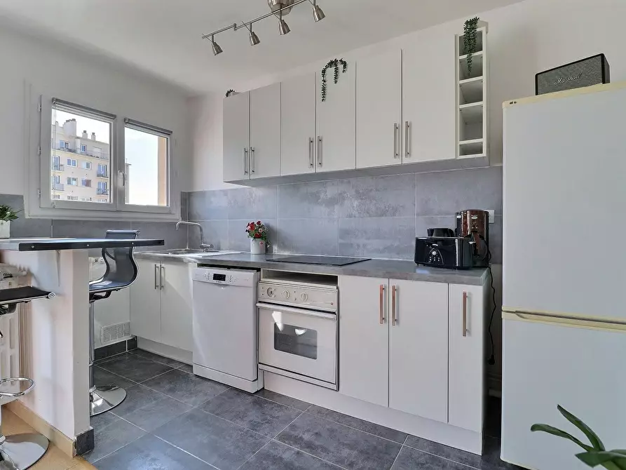 Immagine 7 di Appartamento in affitto  in Rue Alphand a Paris 13