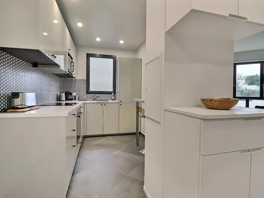 Immagine 7 di Appartamento in affitto  in Rue Castéja a Boulogne-Billancourt