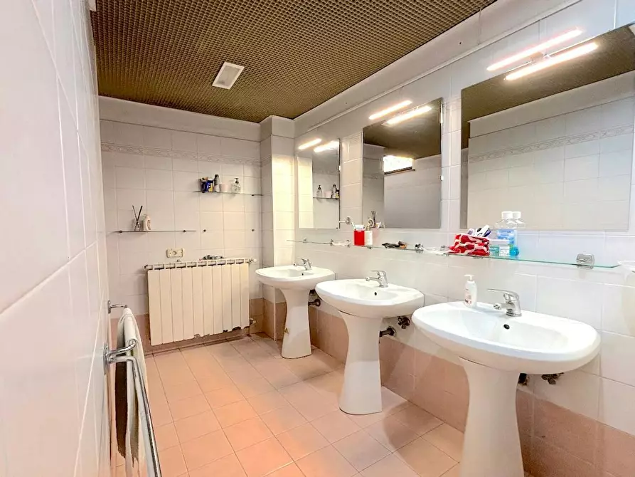 Immagine 9 di Camera in affitto  in Via Alessandro Brisse a Roma