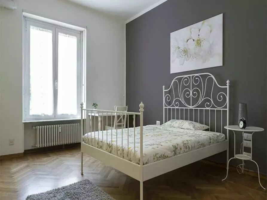 Immagine 8 di Camera in affitto  in Via Vincenzo Monti a Milano