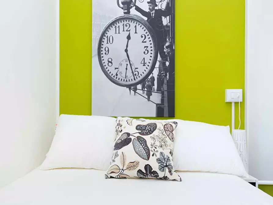 Immagine 5 di Camera in affitto  in Via Carlo Bertolazzi a Milano