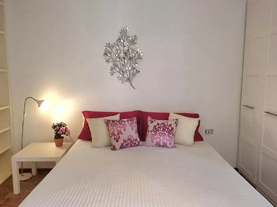 Immagine 2 di Camera in affitto  in Via del Ponte alle Mosse a Firenze