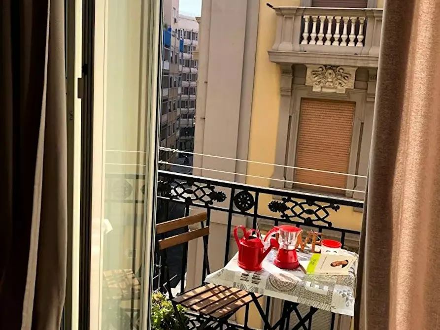Immagine 8 di Appartamento in affitto  in Via del Maio di Porto a Napoli