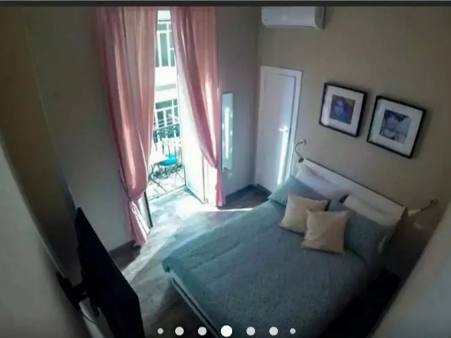 Immagine 3 di Appartamento in affitto  in Via del Maio di Porto a Napoli
