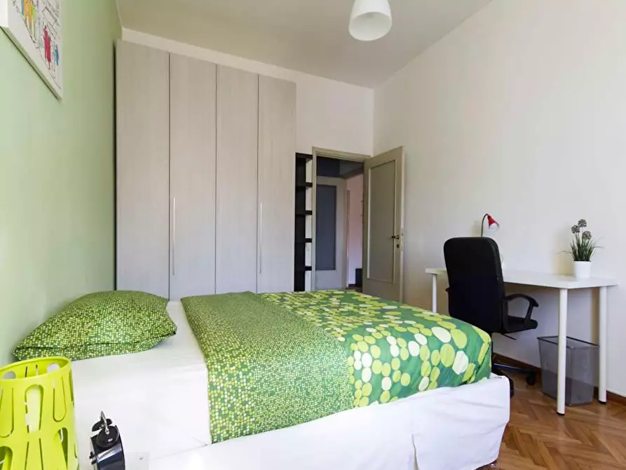 Immagine 1 di Camera in affitto  in Viale Certosa a Milano