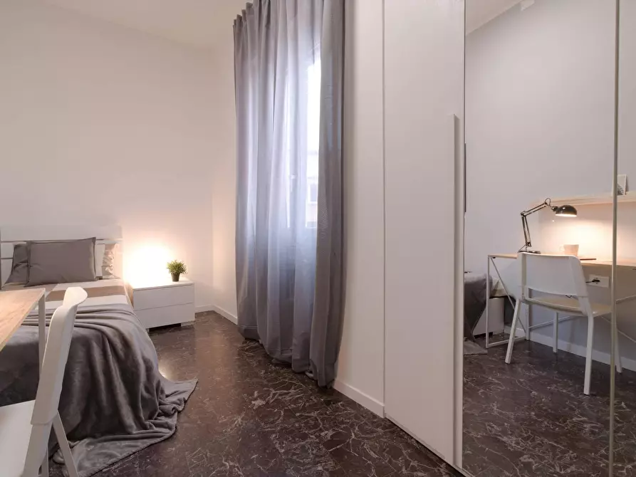 Immagine 3 di Camera in affitto  in Piazzale Guglielmo Corvi a Brescia