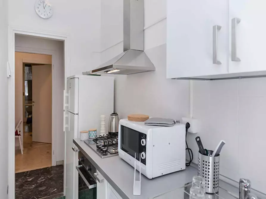 Immagine 10 di Camera in affitto  in Via Cosseria a Milano