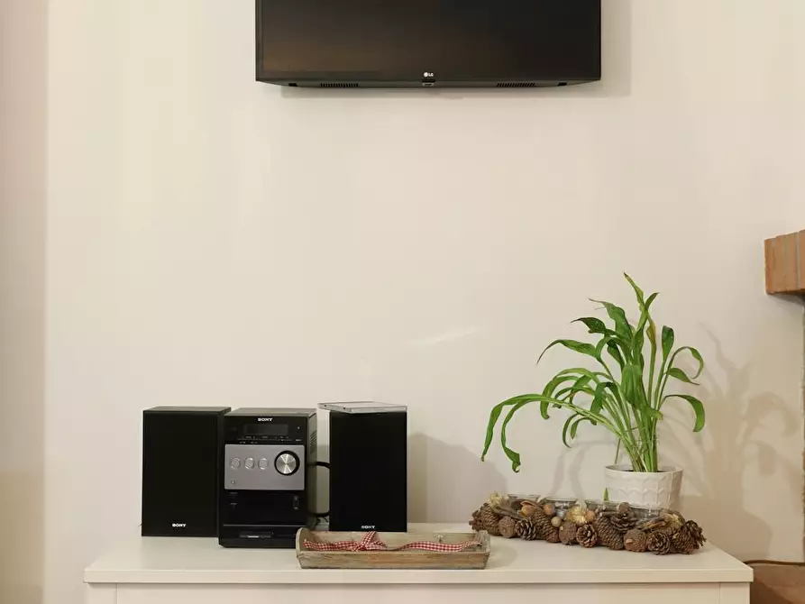 Immagine 9 di Camera in affitto  in Via 25 Aprile a Carugate