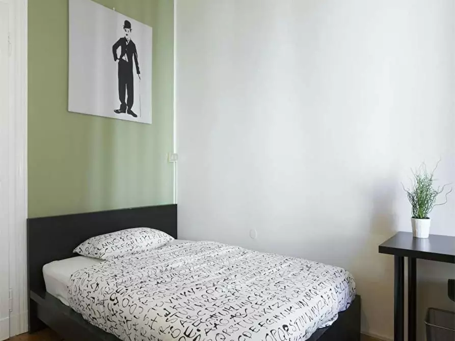 Immagine 5 di Camera in affitto  in Viale Abruzzi a Milano