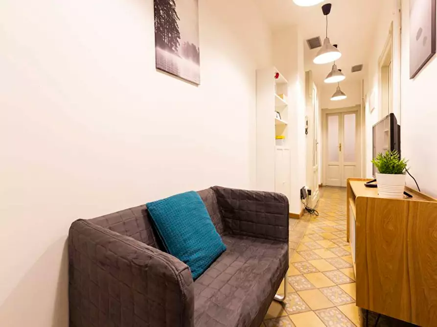 Immagine 10 di Camera in affitto  in Via Spalato a Milano