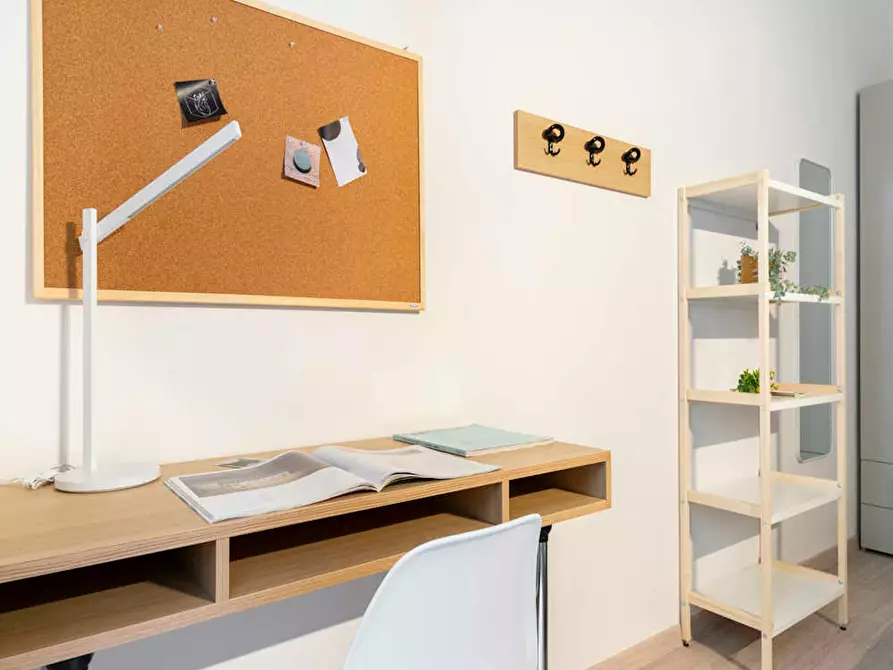 Immagine 6 di Camera in affitto  in Via Ausonio a Milano