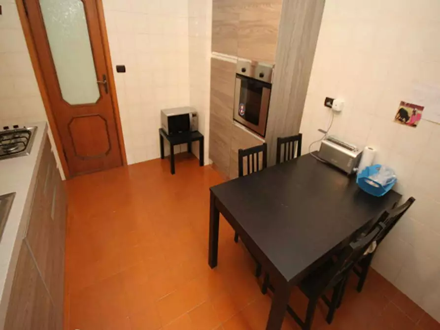 Immagine 5 di Camera in affitto  in Via Sebastiano Veniero a Milano