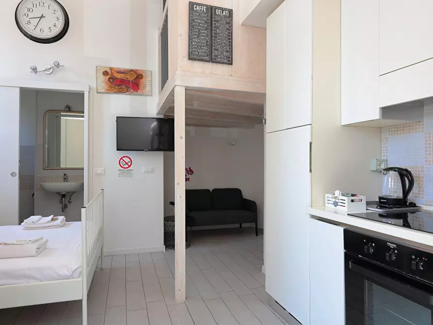 Immagine 3 di Appartamento in affitto  in Via del Lavoro a Bologna